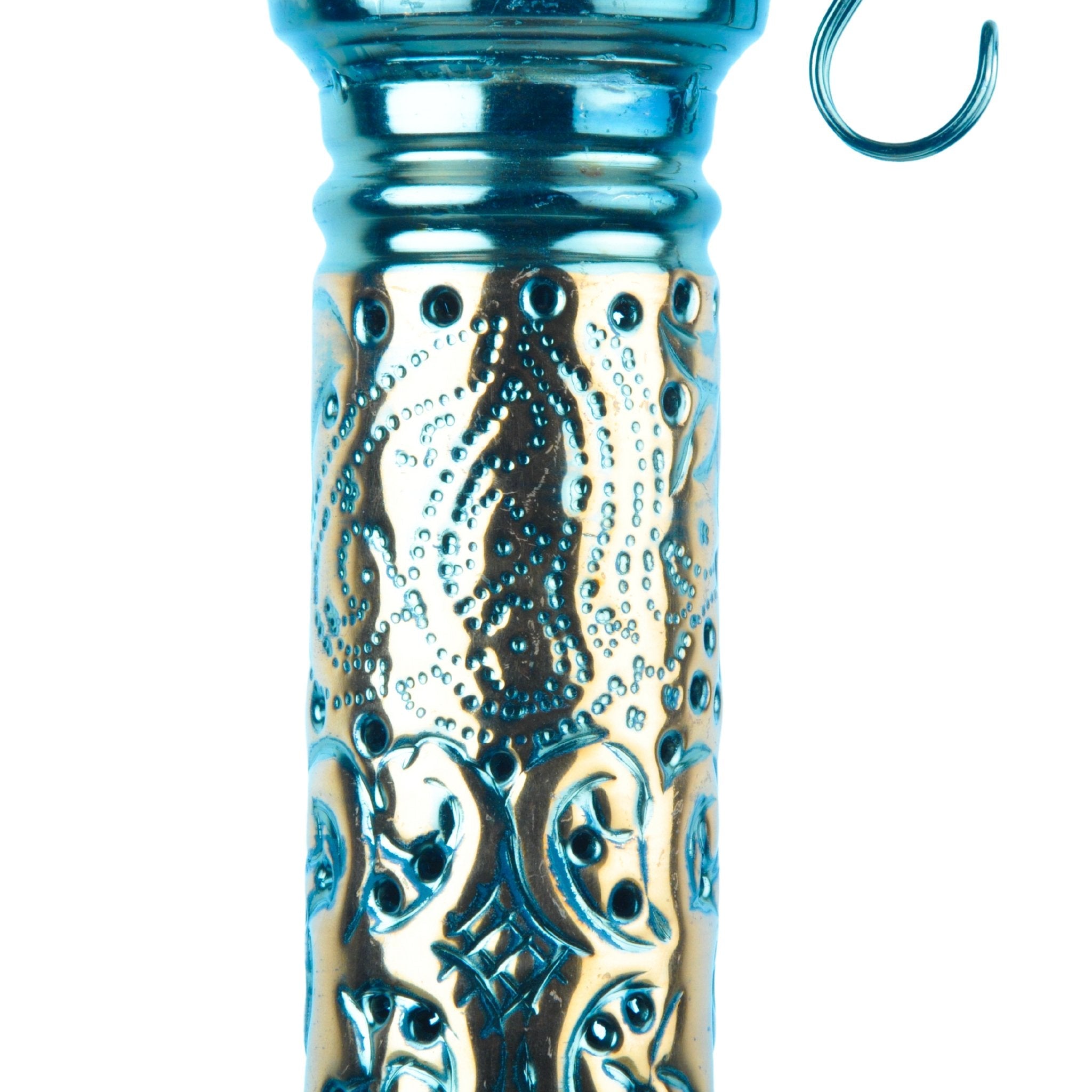 Close-up of Khalil Mamoon Ice Dana Black Oxide Shisha stem joint and valve