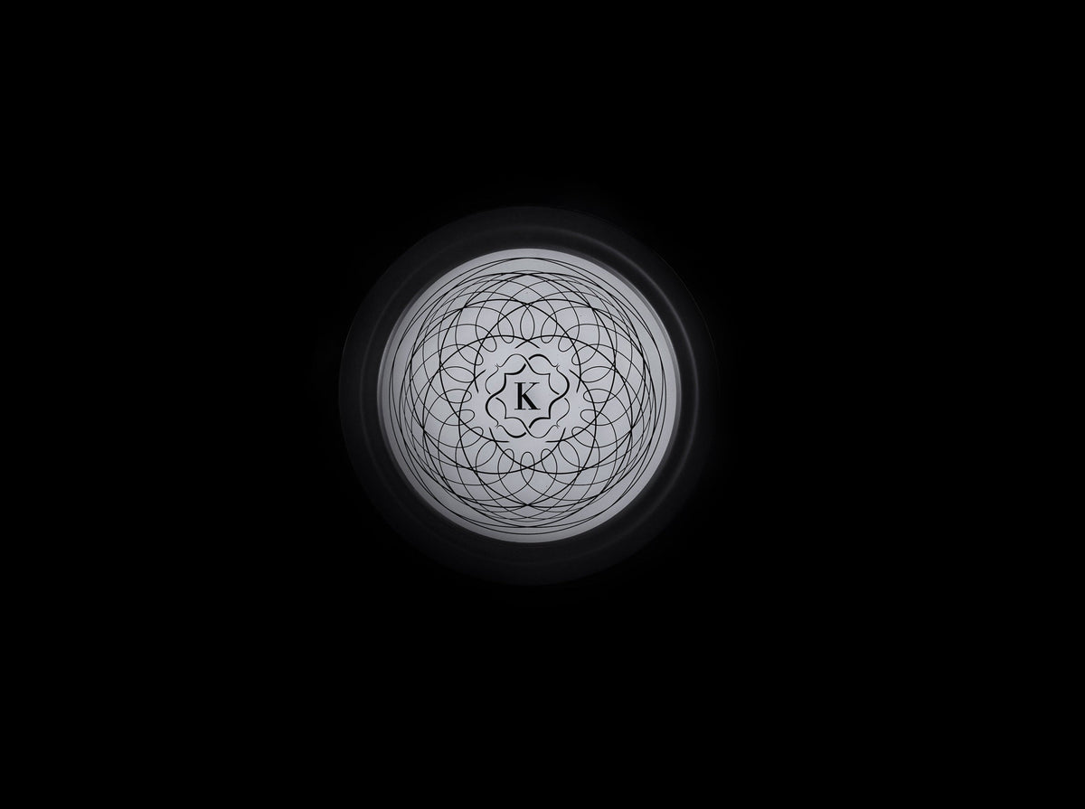Kaloud Selestia LED light switched off, seen from above, image 5 of 8
