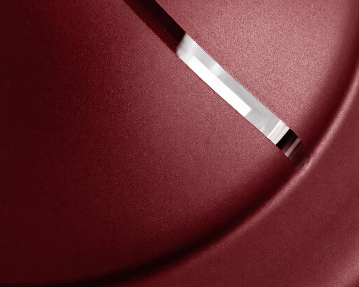 AEON Edition 6 Lounge Plus Ruby Pearl: close-up of the bowl and stem top