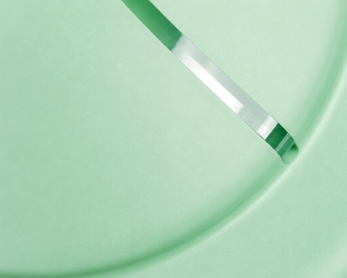 AEON Edition 6 Premium Plus Mint Velvet: close-up of the bowl and stem top