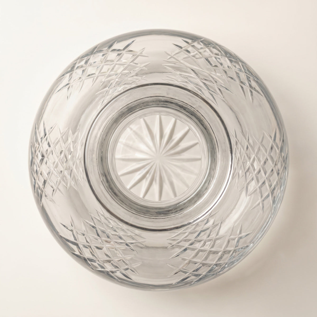 Top-down view into Essentials Etched Diamond Clear shisha vase showing radial starburst cut at the base and diamond hatch pattern across the body, image 3 of 3