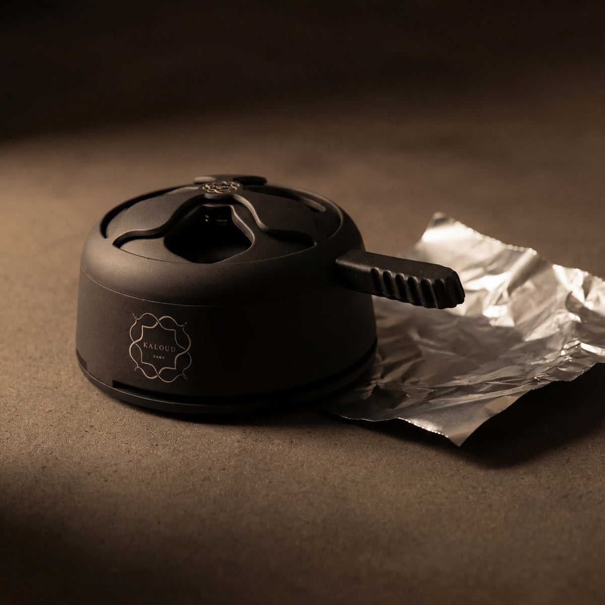 Kaloud Lotus I+ Niris HMD beside discarded aluminium foil, visual upgrade from foil to Lotus., image 8 of 15