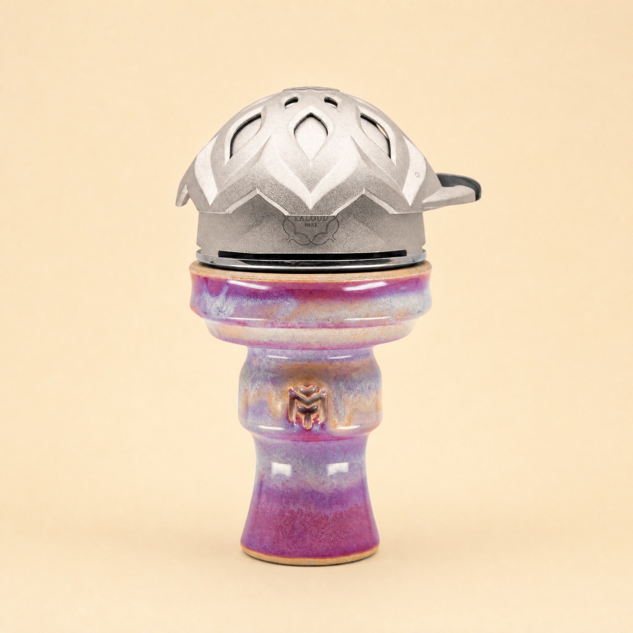 MIT Luxury Ashera Coral bowl with Kaloud Lotus 1+ HMD seated flush on the rim for heat management