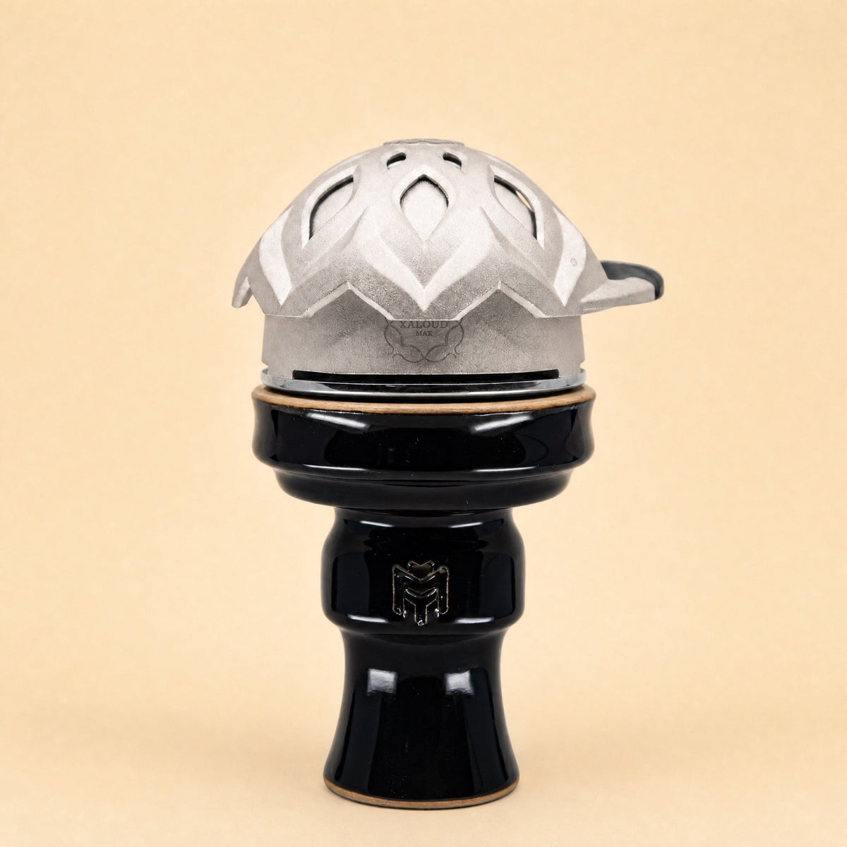 MIT Luxury Ashera Eclipse bowl with Kaloud Lotus 1+ HMD seated flush on the rim for heat management, image 4 of 6