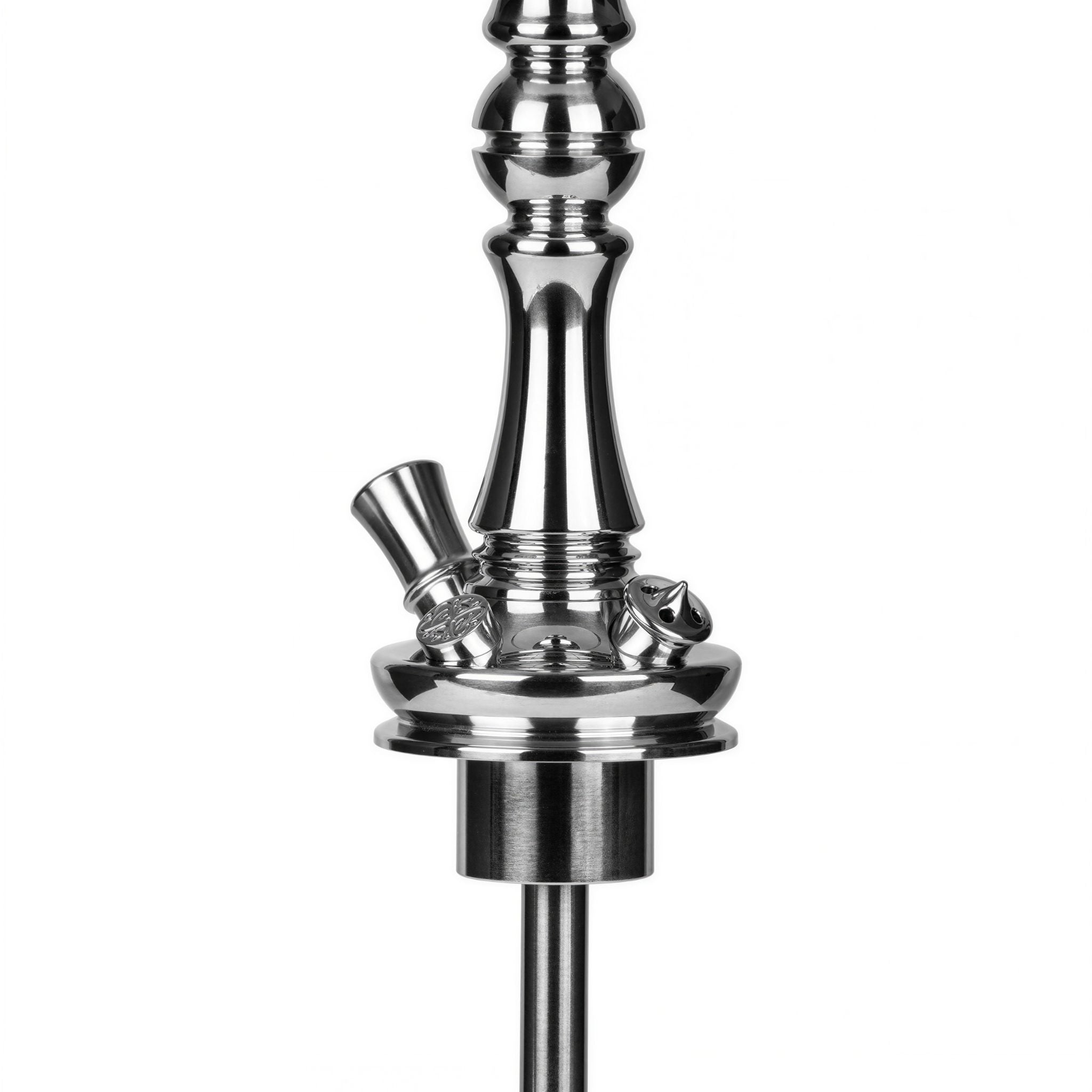 Detail of the Moze Tradi M Silver shisha chrome base connector and downstem fitting above the cut-glass vessel